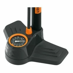 SKS Airkompressor Compact 10.0 Vloerpomp Manometer - Zwart 10 SKS Airkompressor Compact 10.0 Vloerpomp Manometer - Zwart -Bike Fashion Soldes sks airkompressor compact 10 0 vloerpomp manometer zwart 4002556971014 2 l